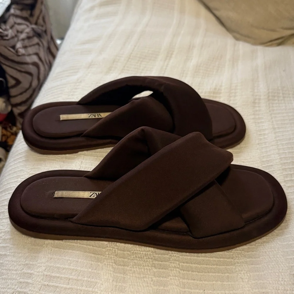 ZARA Chocolate Brown Padded Slide Sandals - Picture 4 of 4